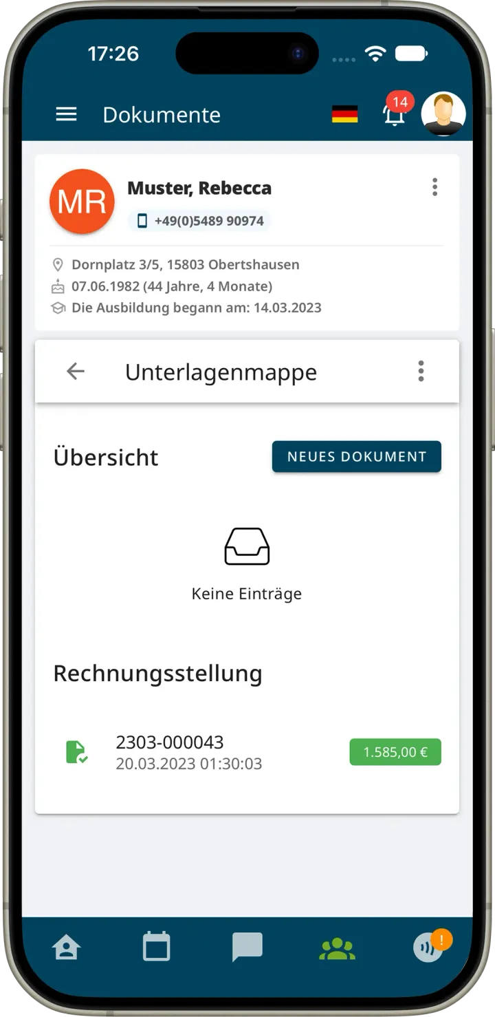 Unterlagenmappe eines Fahrschülers mit Schaltfläche Neues Dokument und der Rechnung 2303-000043 über 1.585,00 Euro