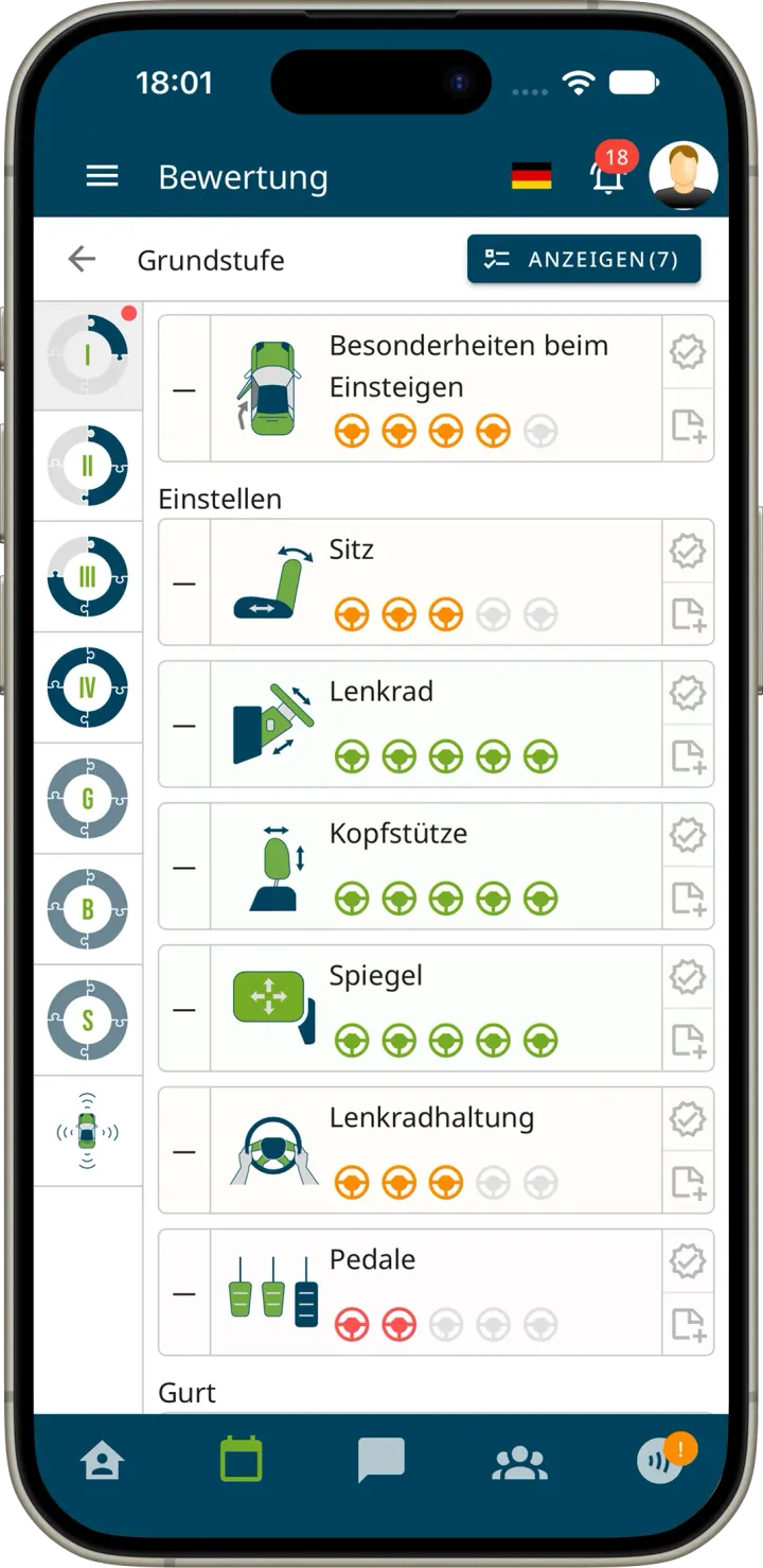 Bewertung eines vergangenen Termins in der Fahrlehrer-App mit Lernbereichen links und bewerteten Kriterien wie Sitz, Lenkrad, Kopfstütze und Pedale auf einer fünfstufigen Skala